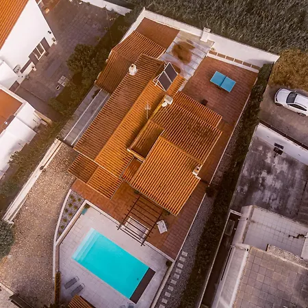Blue - Private Pool